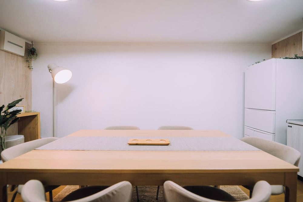 5BDR 1.5BA Osaka Castle House