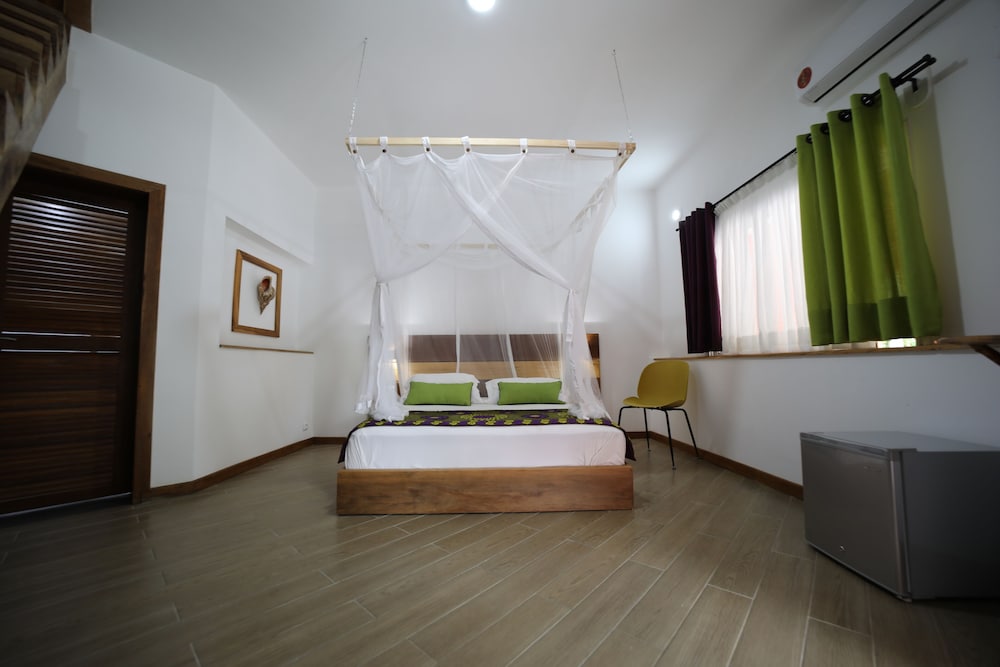 Antsanitia Resort