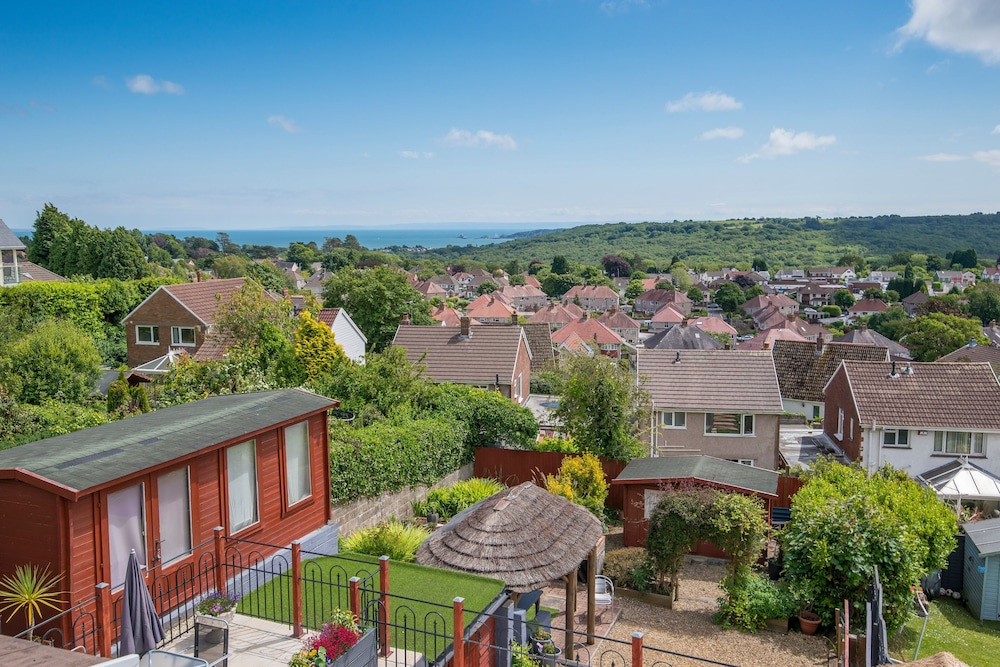 2Bd House With Stunning Views Of The Sea And Gower