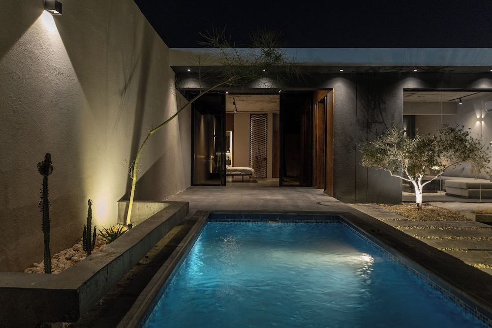 Portal Chalets With Private Pool- Qirwan