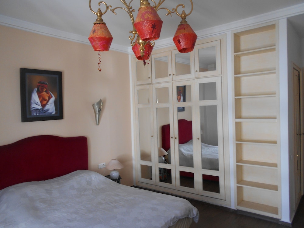 Cozy Marina PentHouse  Ref T32401 view 2