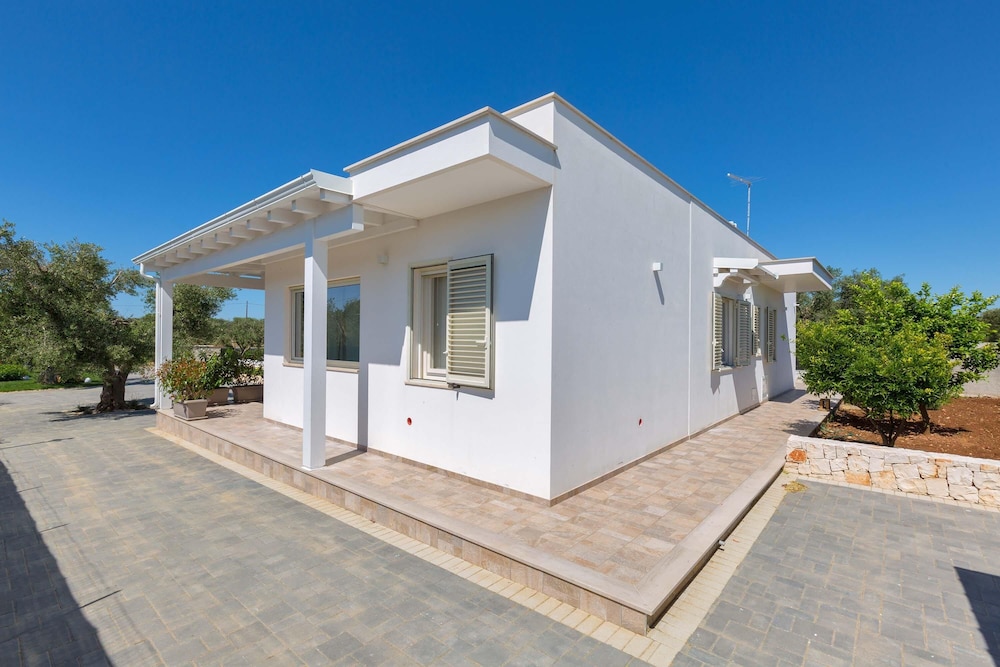 2390 Villa Eva by Perle di Puglia view 3