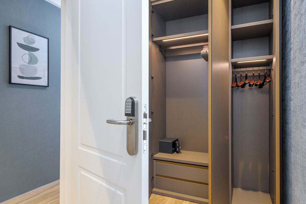 Domus Augustea - Luxury Accommodations