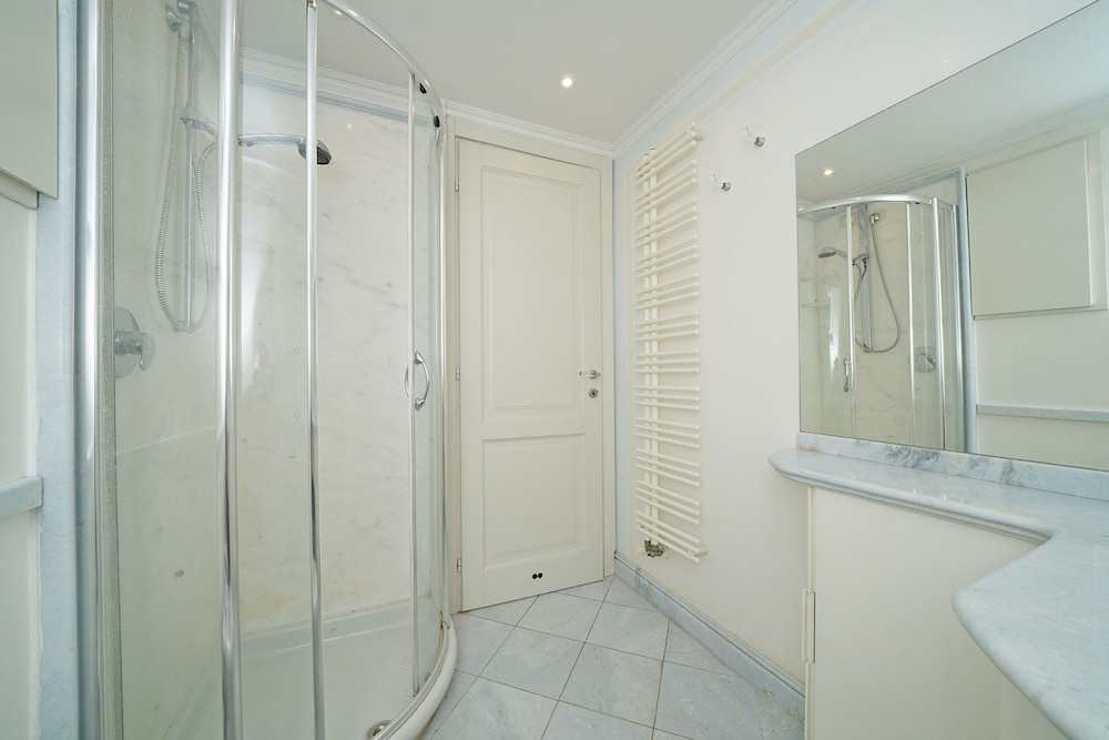 Il Melagrano A12 by Wonderful Italy