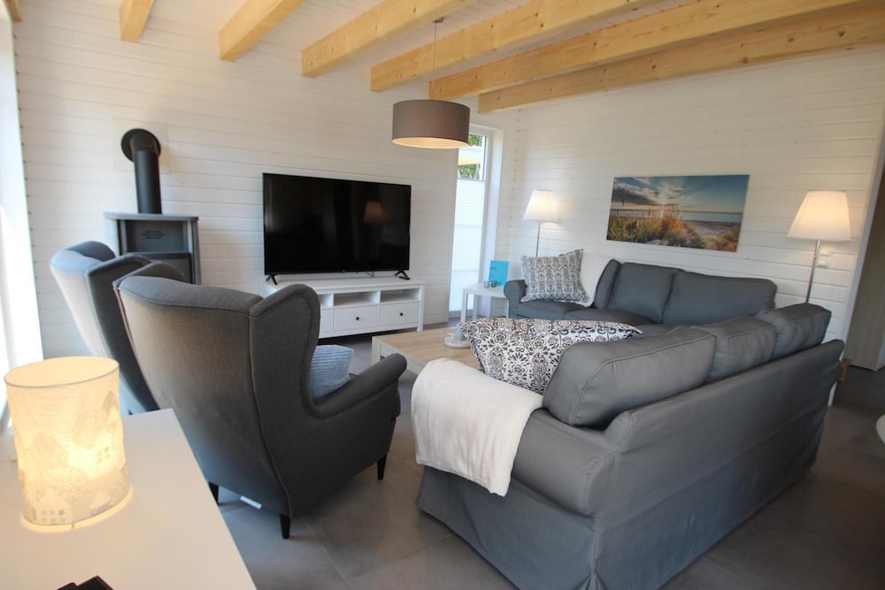 Ferienhaus Seewind mit Sauna am Dummer See
