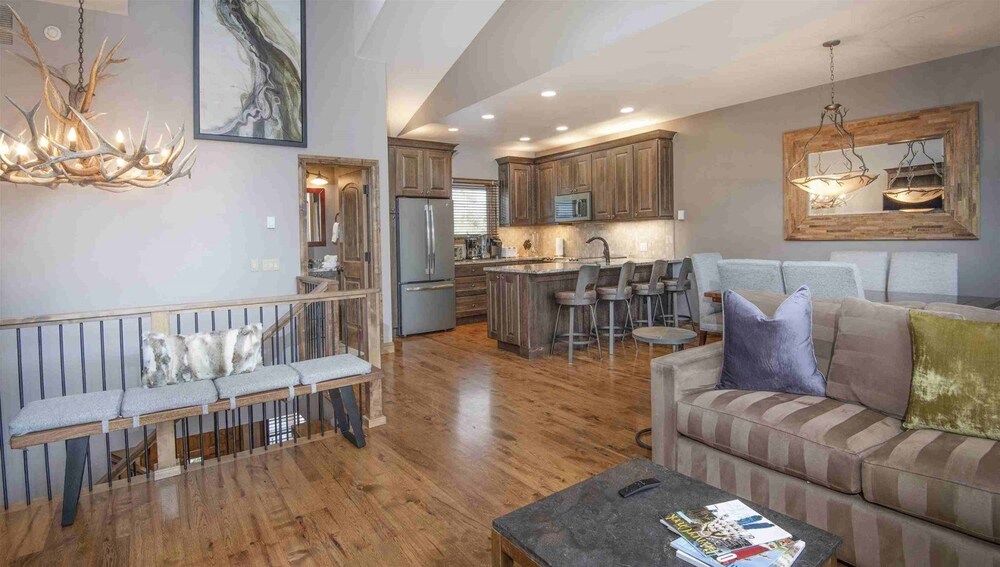 Beaver Creek Meadows Townhomes 4 Bedroom view 4