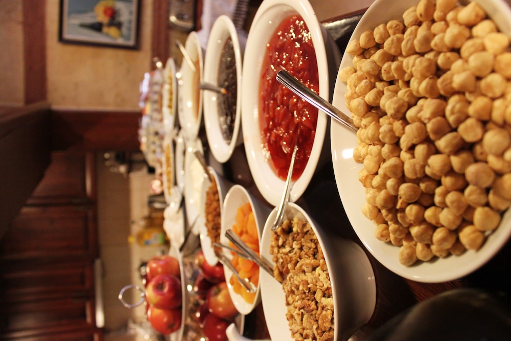 Hotel Sultan Hill becomes Sultan Hill Otel. - Image 21