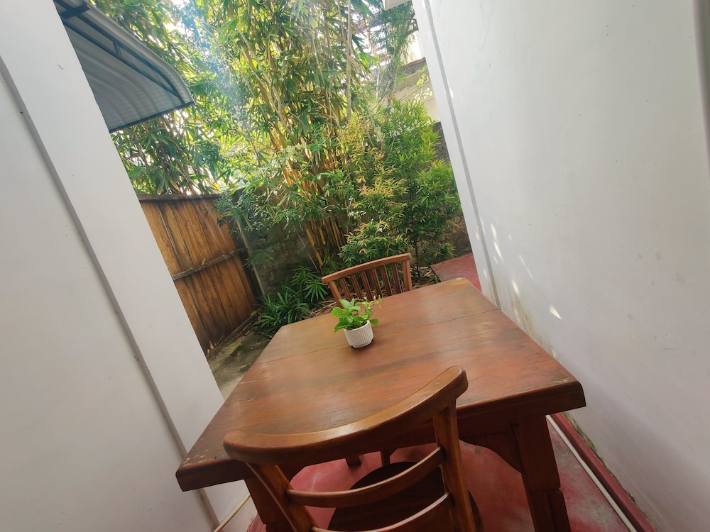 Randi Guest House