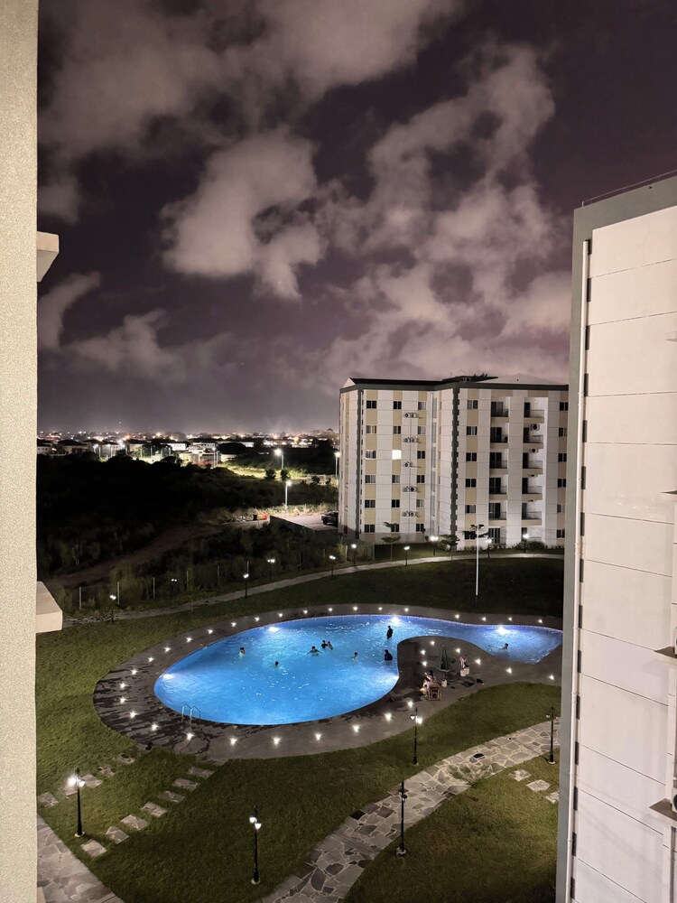 The 401 Apartment