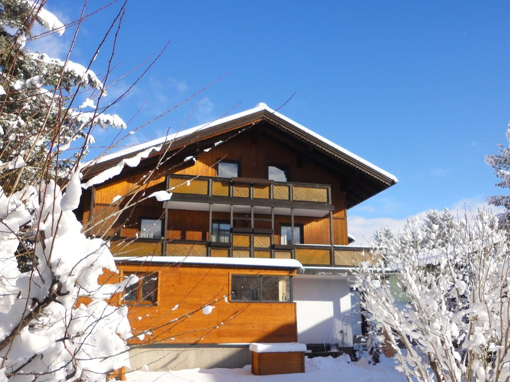 Apartment in Zauchensee Near Ski Bus