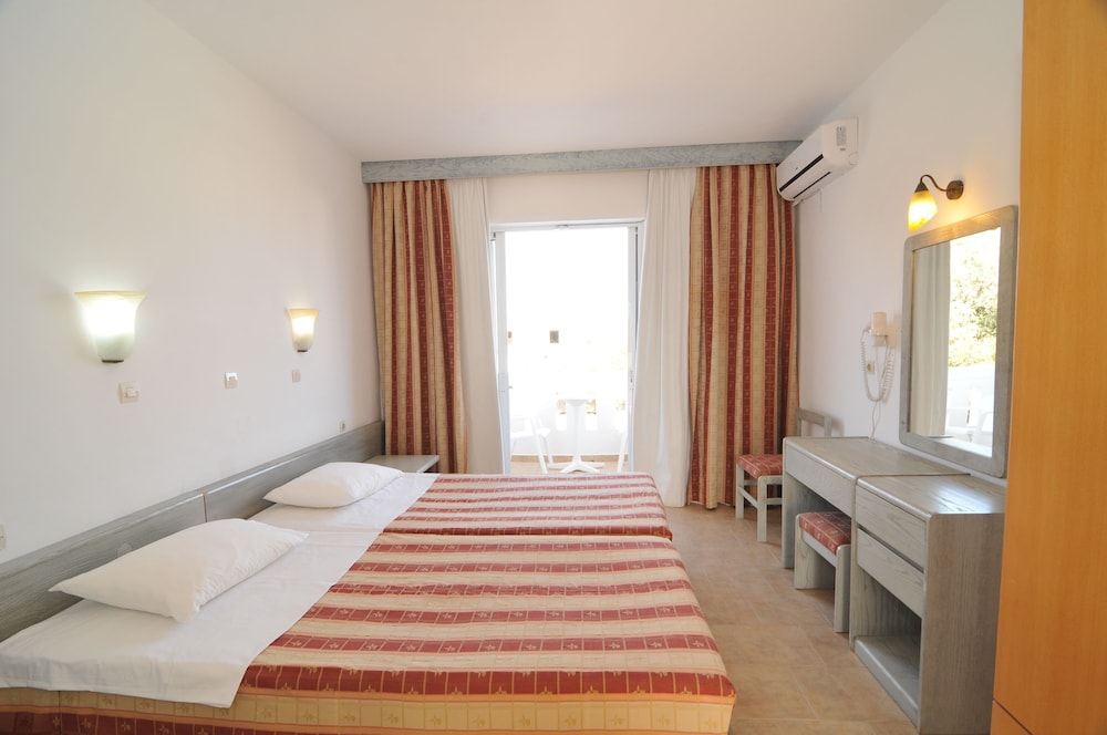 Fourtounis Hotel photo 2