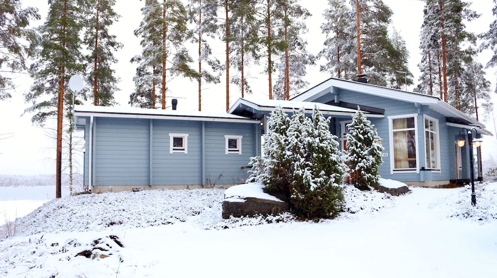 Oravi Villas