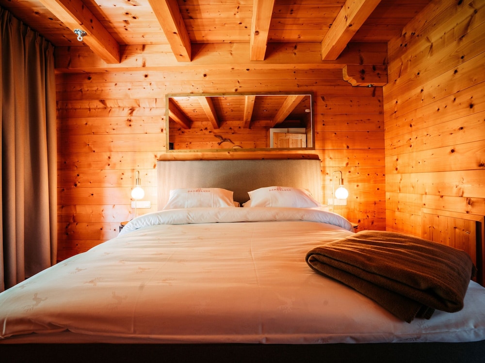 Hideway Chalet Gamsgluck With Pool and Sauna