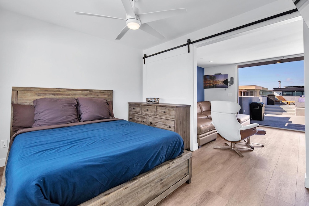 Rent Mission Beach 3Br Combo Top 2 Units