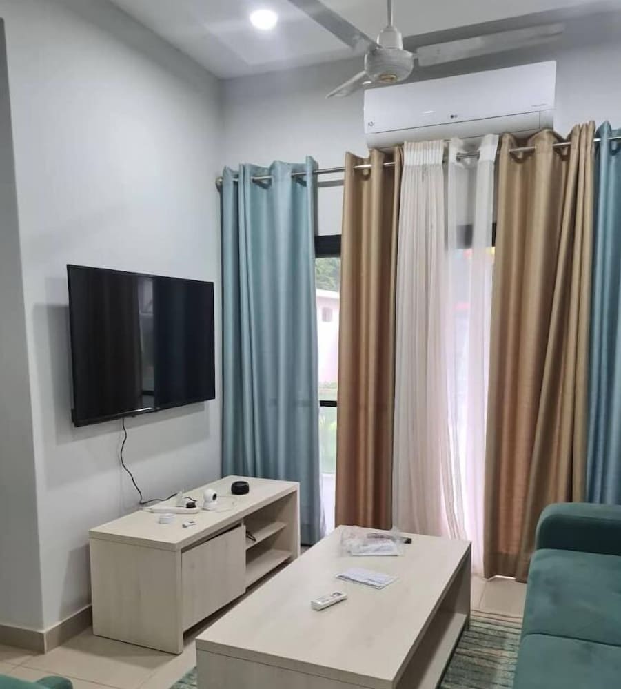 Aquaview Apartments