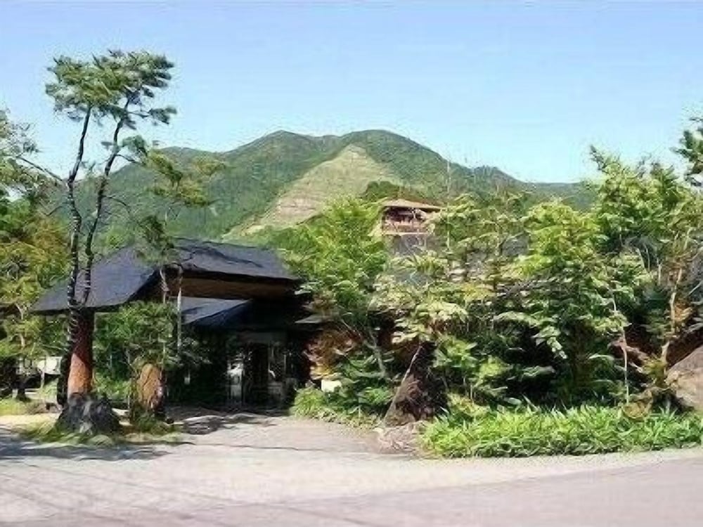Aso Baien Spa Resort