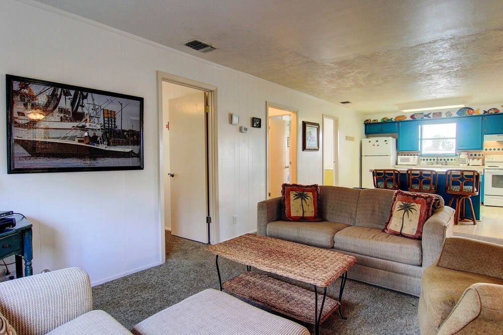 Harbor View CV411