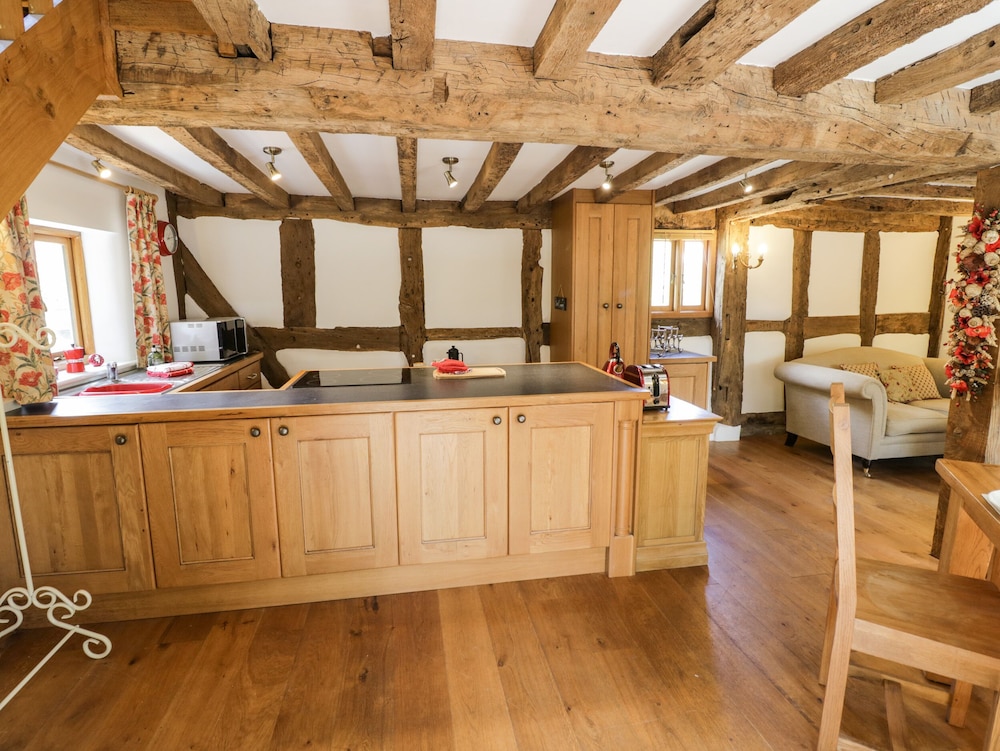 Manor Cottage