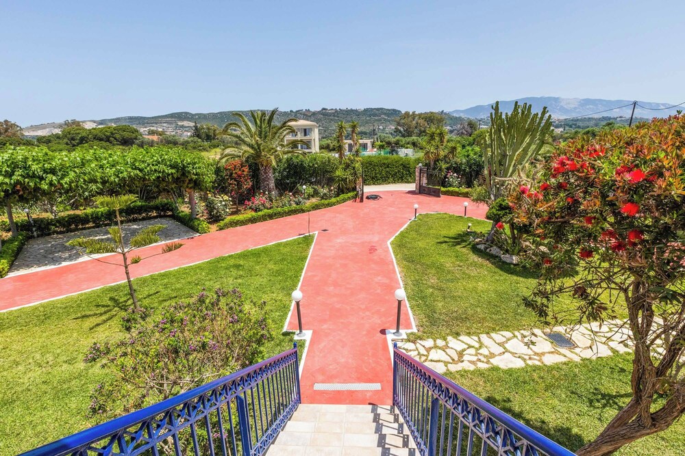 Villa Tramonto Minies