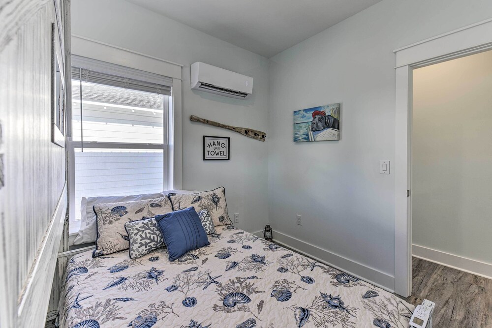Inlet Beach Escape ~ 1/2 Mi to Beach Access! view 5