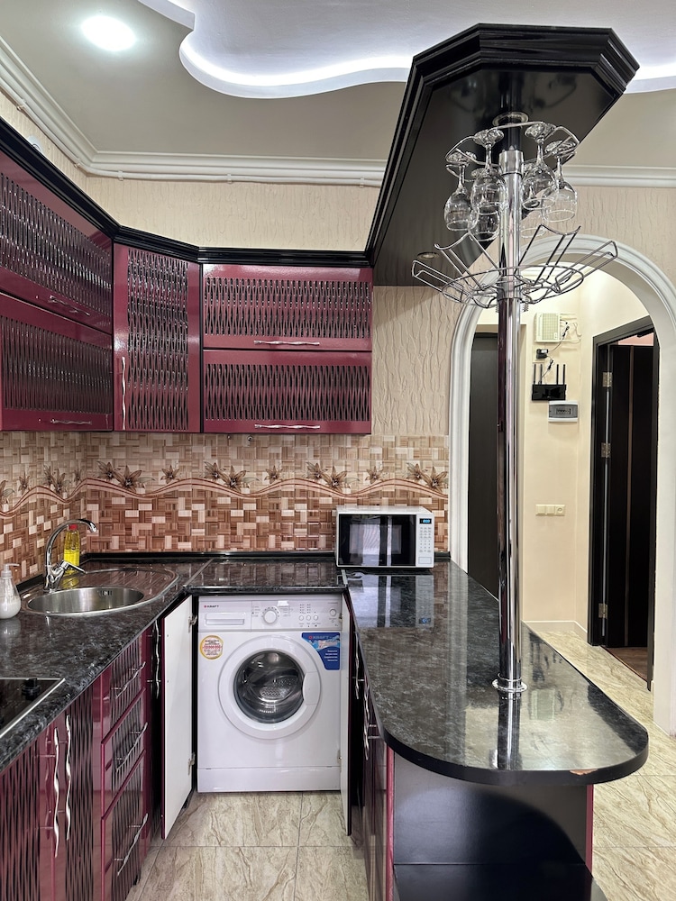 Apartment by Luxe Group AM104