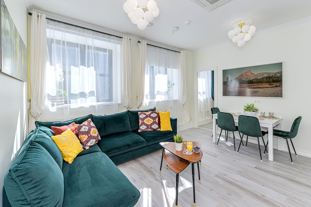 Tallinn Vacations - Harbor Black Pearl Apartments - Property Image 1
