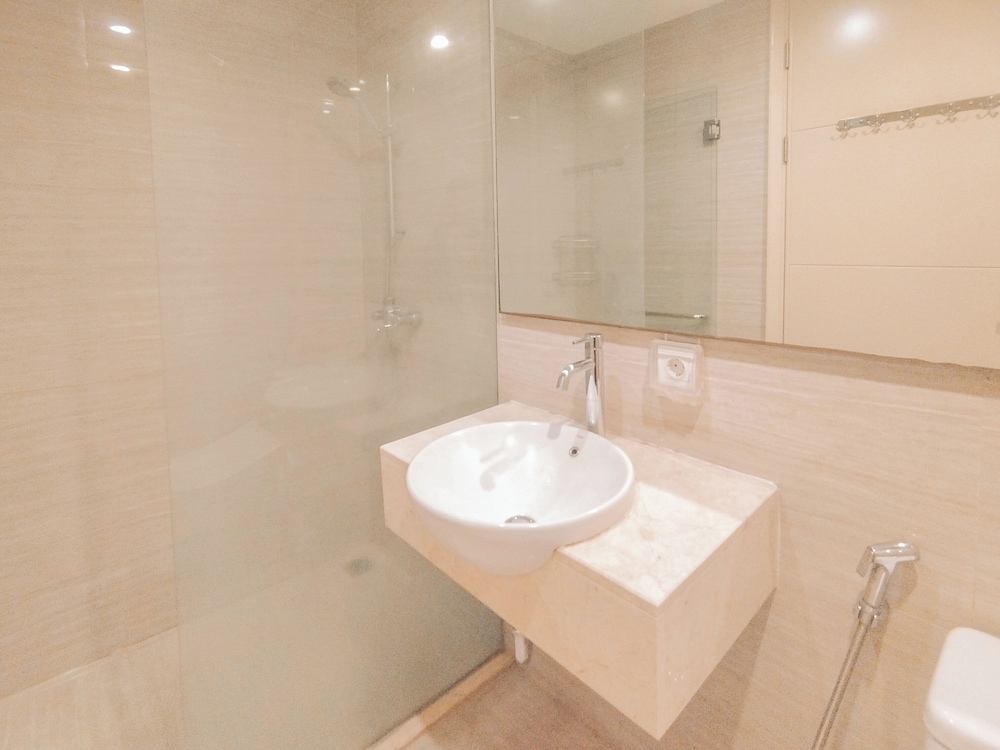 Warm 3Br Direct Access To Mall La Riz Supermall Mansion Apartment