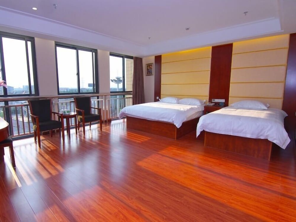 GreenTree Inn ChangZhou East DongFang Road HengNai Logistics Park Express Hotel