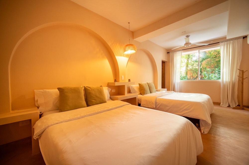 w Stunning 6BR Beachfront Villa in Rosario