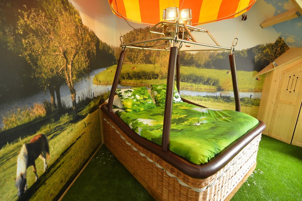 Holiday Home in Haaren Near De Efteling