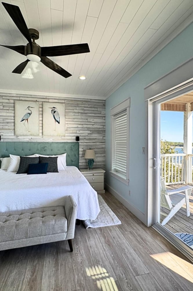 Pet Friendly House - Seacret Shores