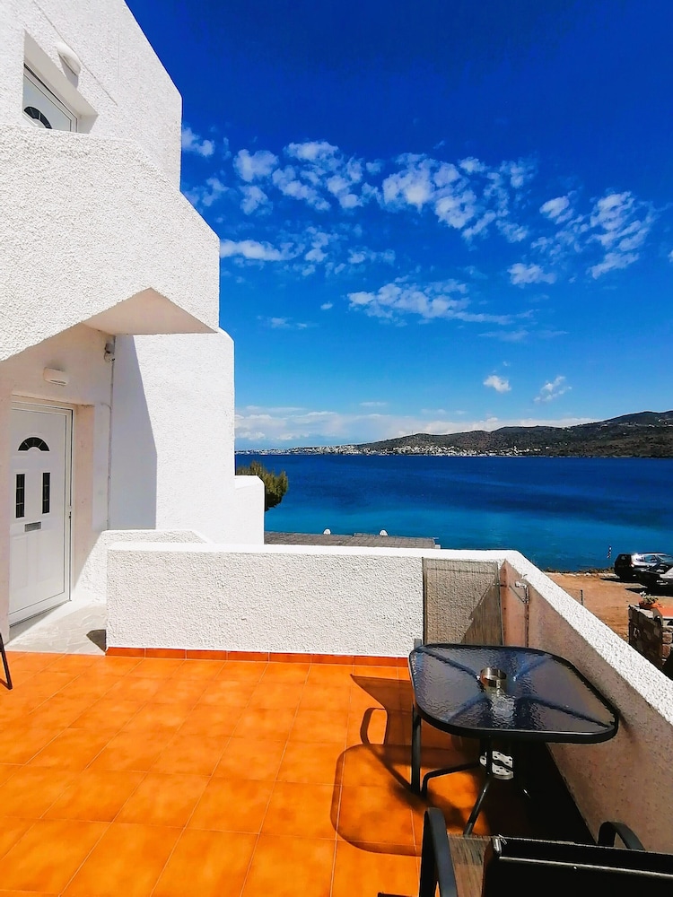 Perdika Mare Guesthouse