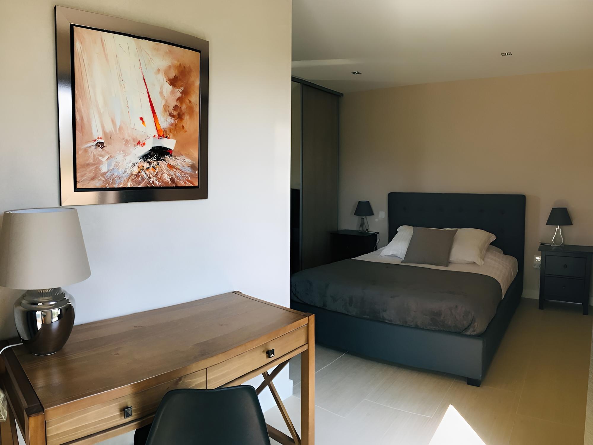hotel room