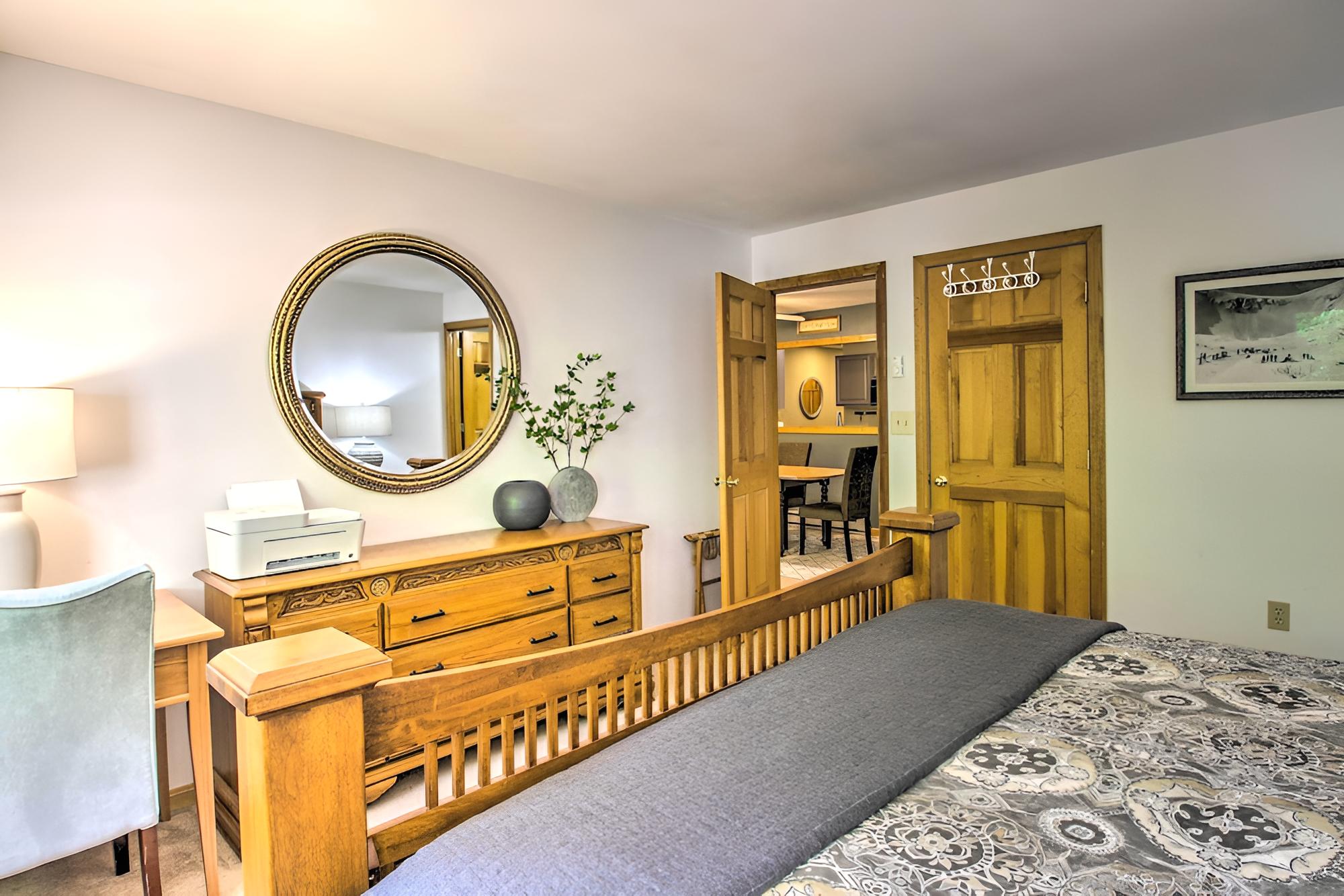 North Conway Condo in the White Mountains! view 4