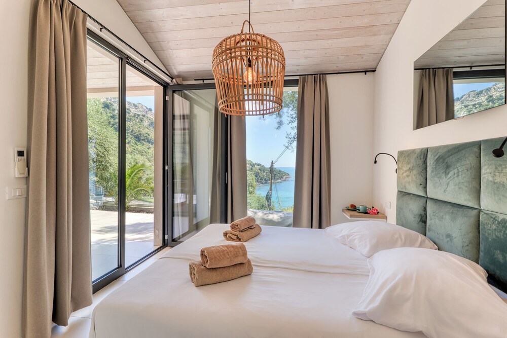 Holiday Resort Balzi Rossi