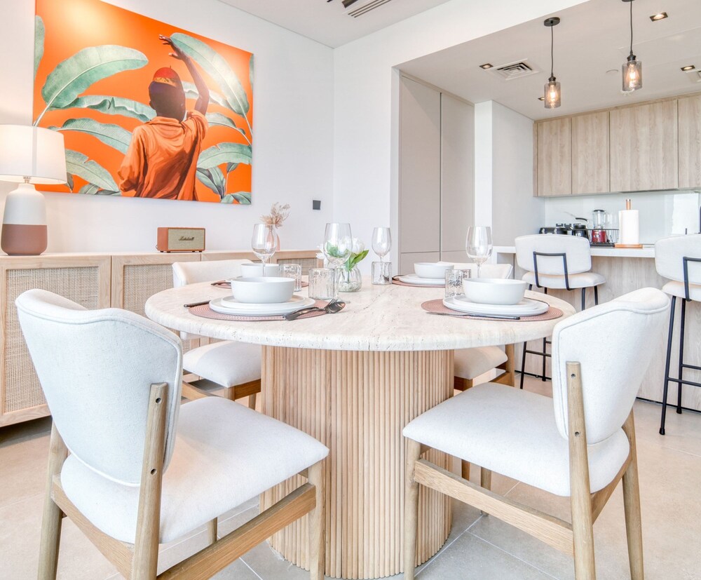 Luxe and Modern Duplex in Difc