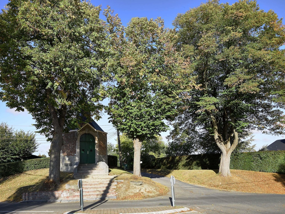 Photo 9