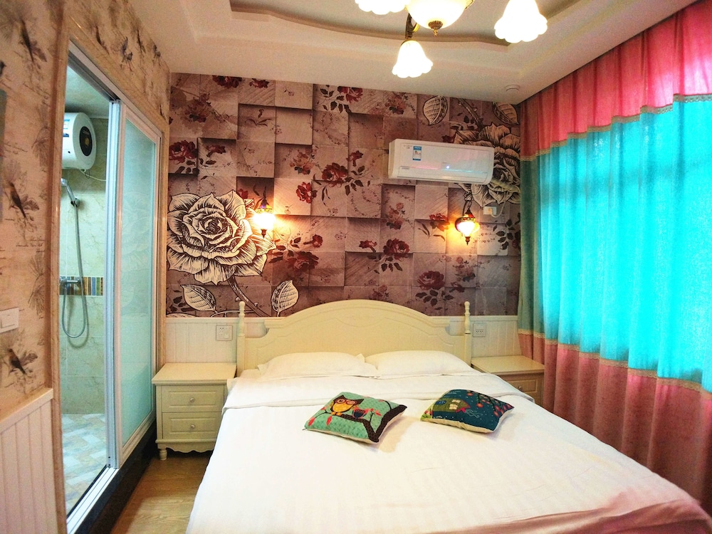 Wuzhen Guyun Qianxun Guest House