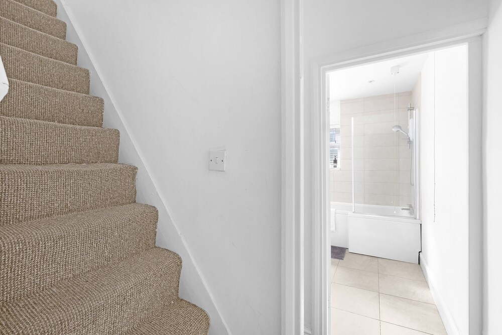 Radford 3 Bedroom and 1 Bathroom House