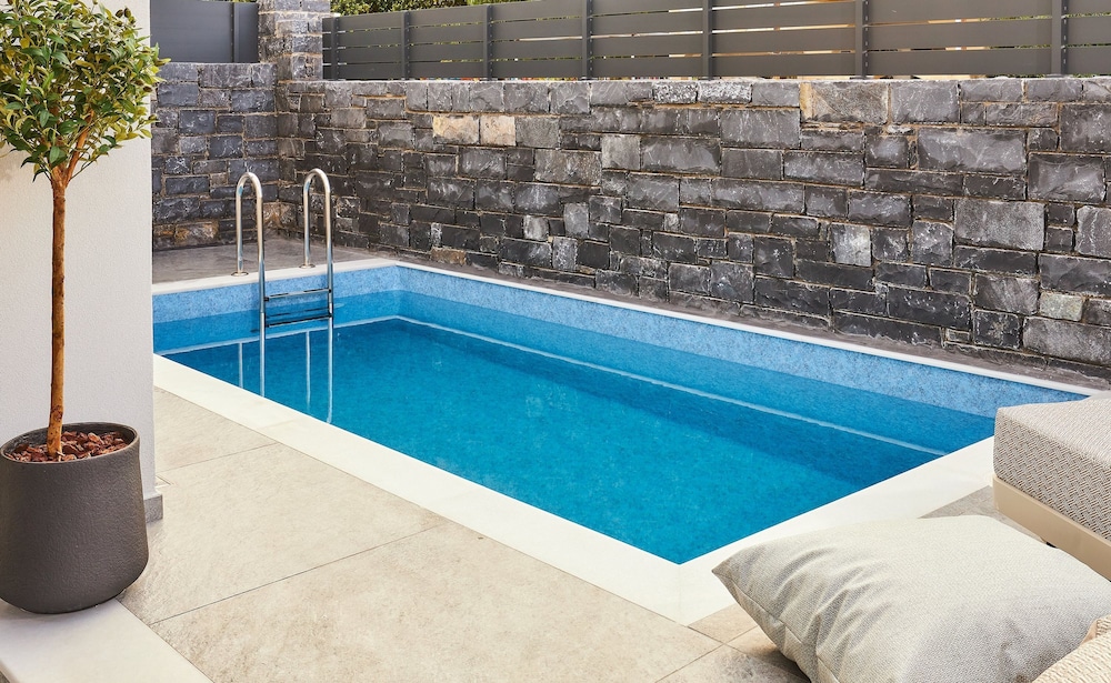 Grey Stones Villa by Estia