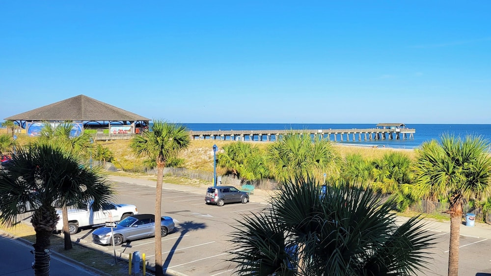 South Beach Ocean E by Tybee Vacation Rentals
