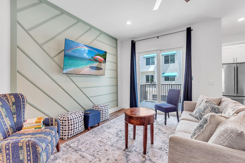 Azul Townhomes B3