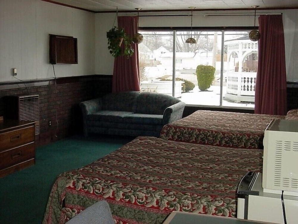 Double A Motel
