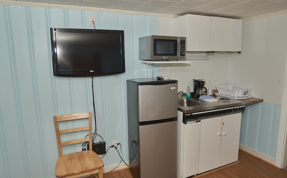 Marguerite Motel