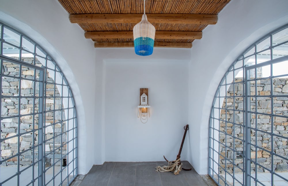 Aelia Paros Villas