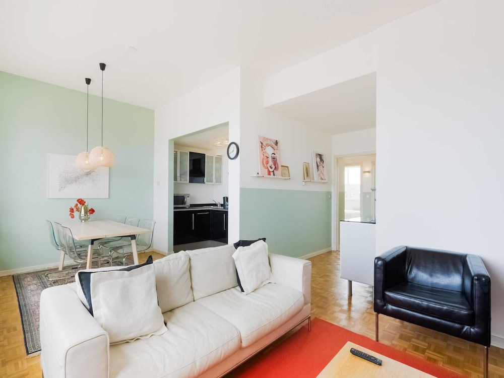 Apartment in Ostend Near North Sea