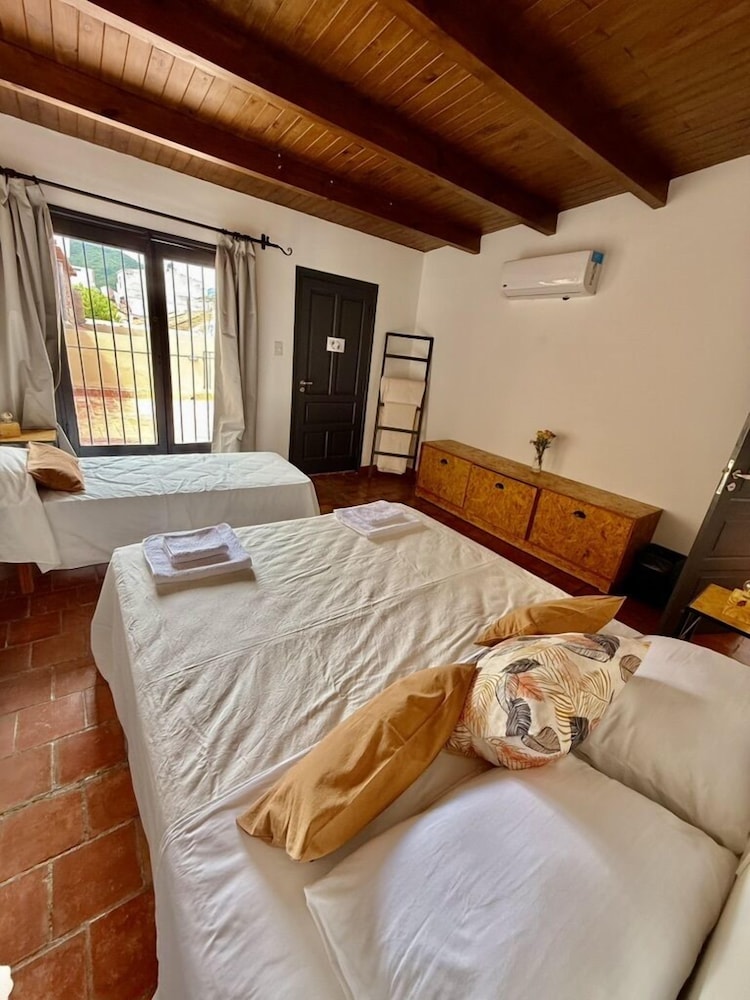 Clivias Hostel