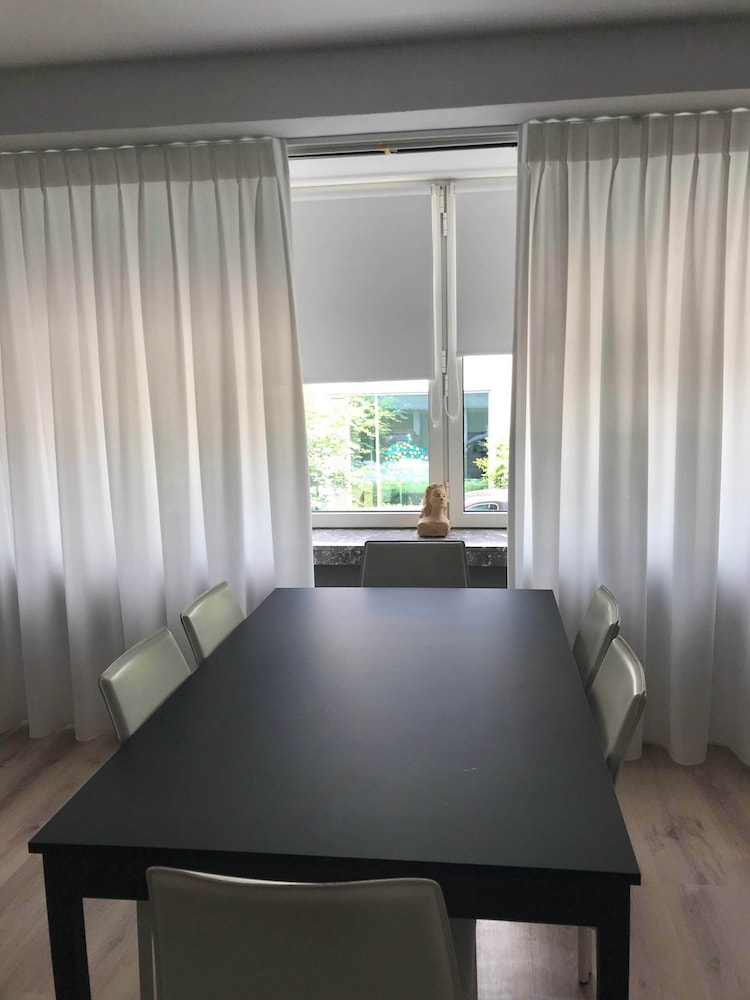 Huswell - Work Relax in Heart of Kortrijk
