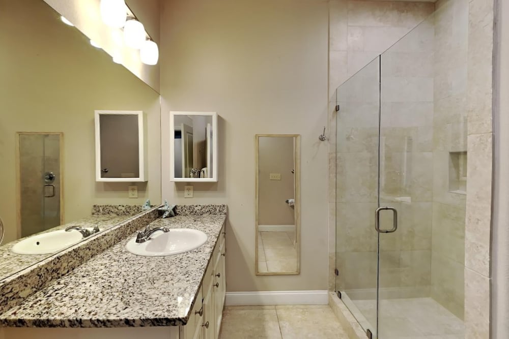 Alerio by Southern Vacation Rentals