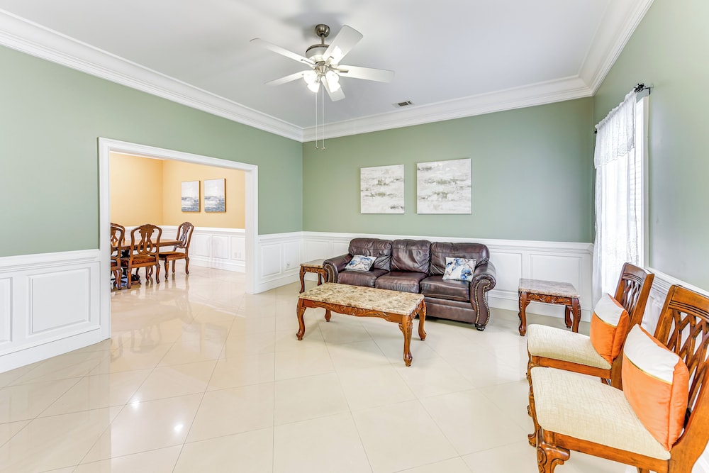 5 Mi to Beach: Spacious Home on Hilton Head Island